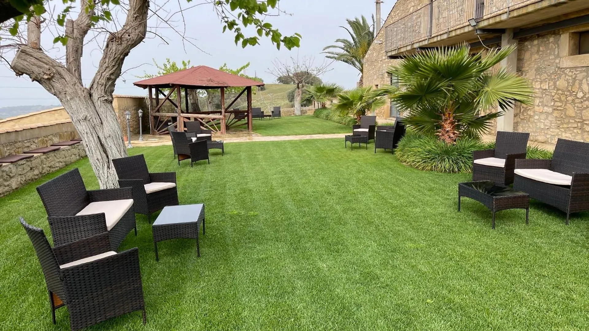 Agriturismo Russa Belladonna Caltagirone Alloggio per agriturismo